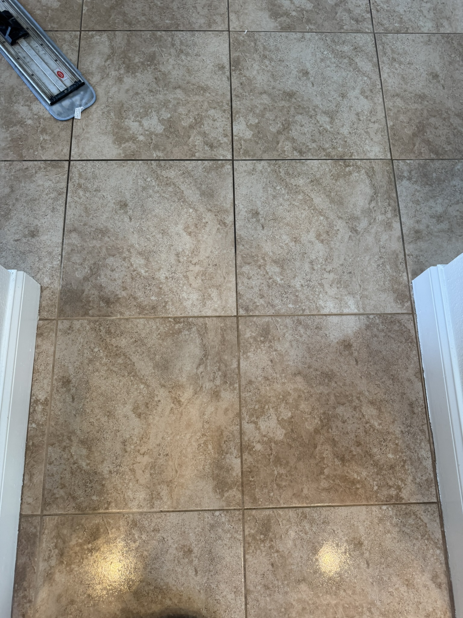 Tile and grout Cleaning