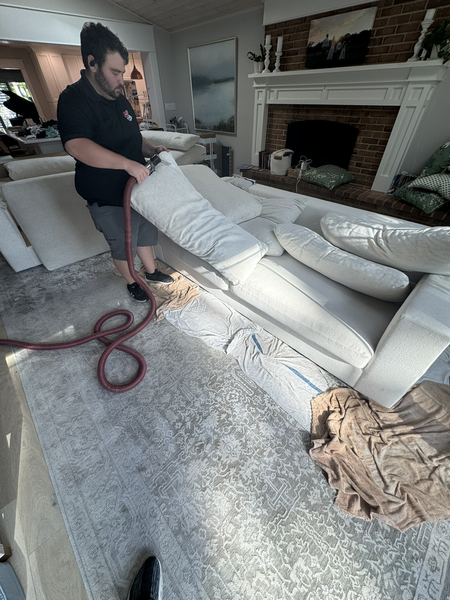 White Sectional Looking Dull in Your Apartment? 🏢🤍
