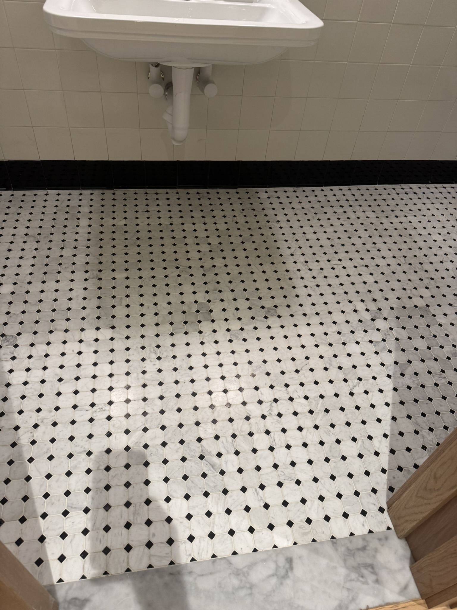 Commercial Tile and grout cleaning experts