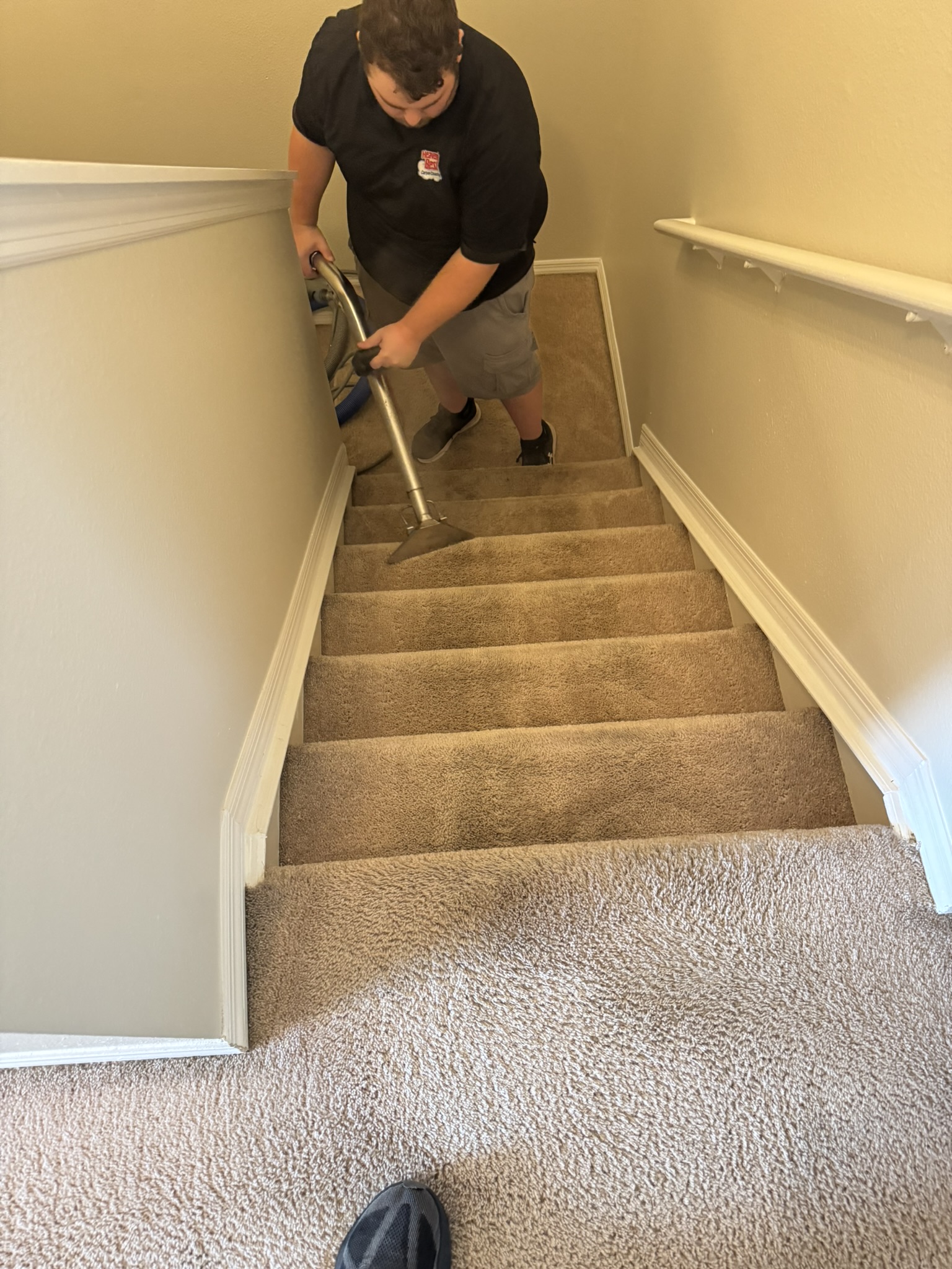 Stair Cleaning in Local Brentwood Hills Neighborhood