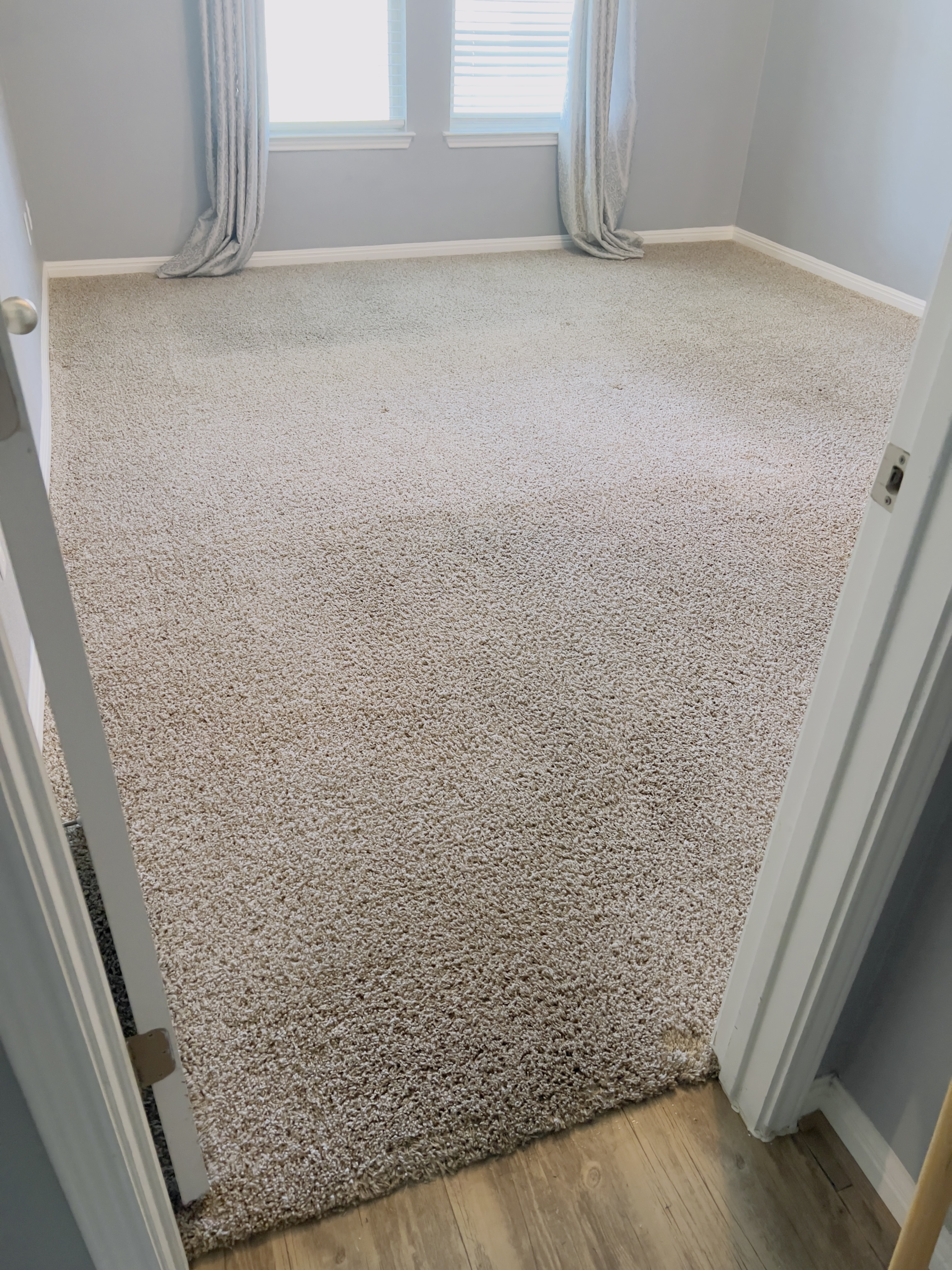 How We Restored Oily Mechanic Carpets | Round Rock Move-Out Cleaning